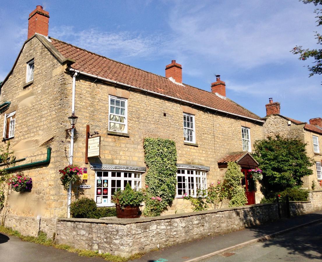 Plumpton Court Nawton Exterior foto